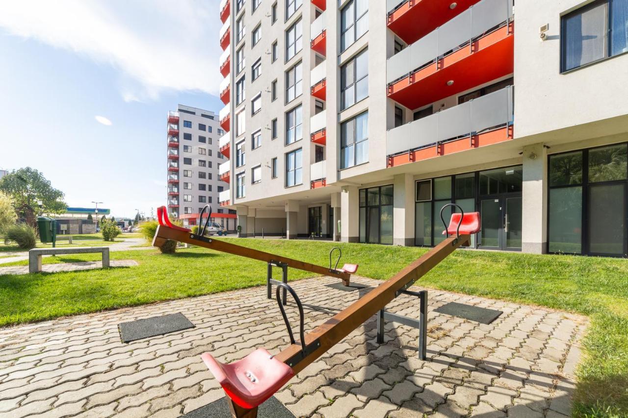 Ari Red Apartment In Complexul Ared Kaufland Арад Екстер'єр фото